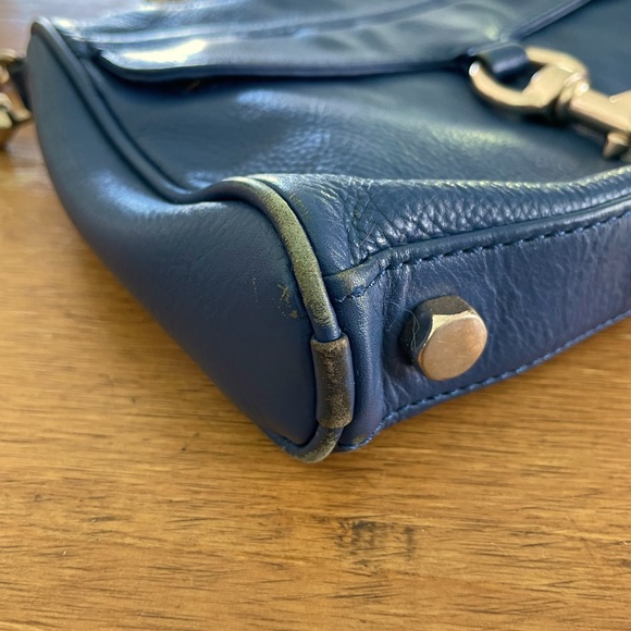 Rebecca Minkoff Mini MAC crossbody bag in blue - Picture 5 of 5